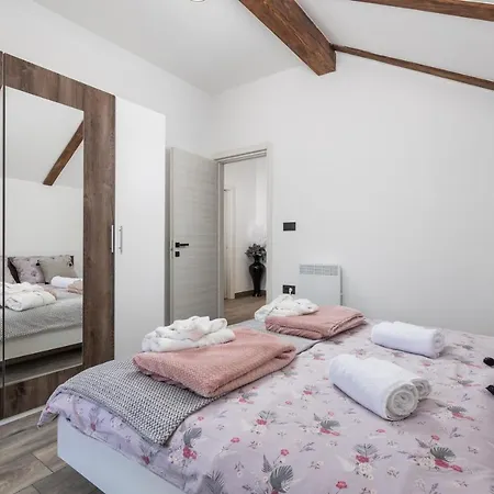 فيلة Bajer, Fužine