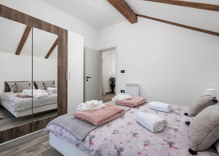 فيلة Bajer, Fužine